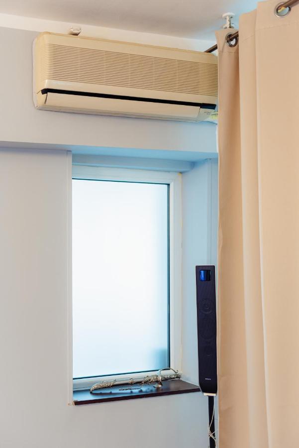Comfy Apartment With Private Parking And Netflix Bucureşti Eksteriør bilde